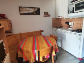 Appartement Saint-François-Longchamp, 2 pièces, 5 personnes - FR-1-635-21